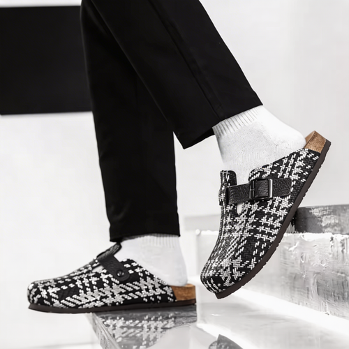 Ellis Clogs (Unisex)